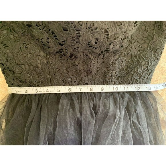 CHI CHI LONDON Black Lace Floral Tulle Netted MIDI Cocktail Formal Dress Gown 8 - Picture 12 of 15